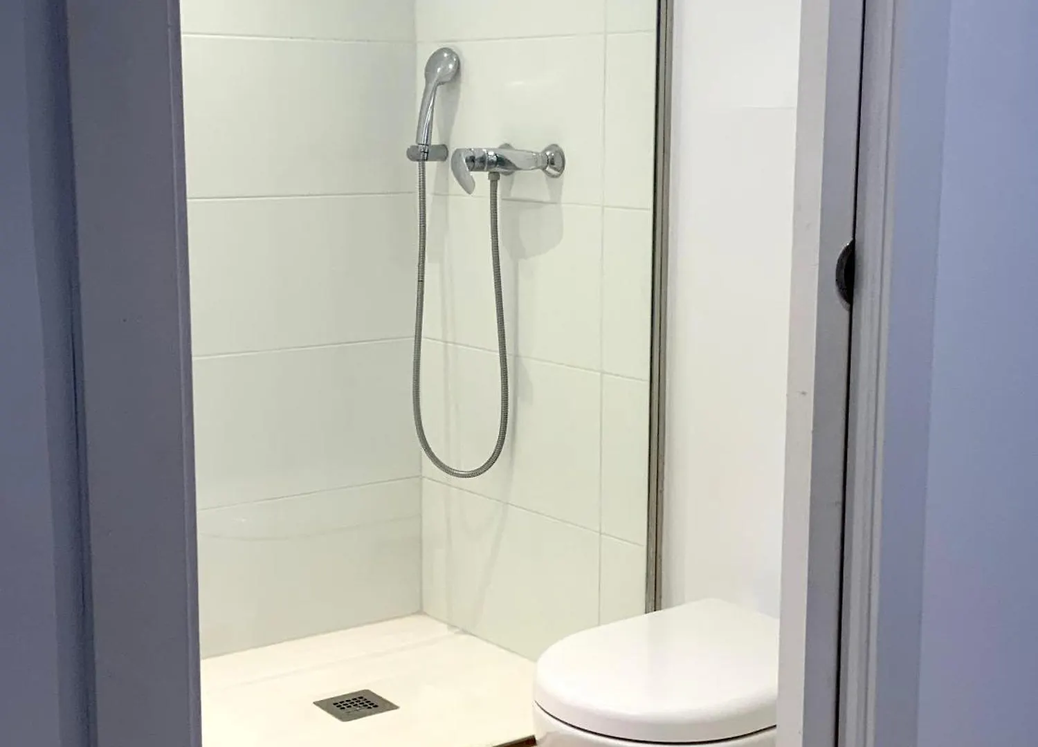 Riverside Duplex Penthouse Girona Apartment